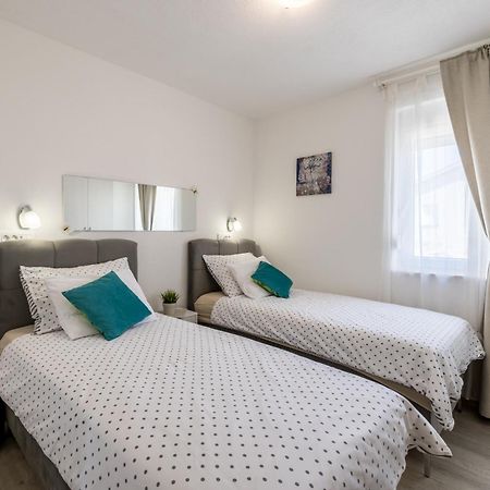 Apart Sa Terasom 250M Od Plaze,Parking,Wi Fi,Rostilj Τρογκίρ Εξωτερικό φωτογραφία