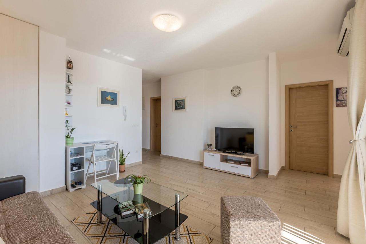 Apart Sa Terasom 250M Od Plaze,Parking,Wi Fi,Rostilj Τρογκίρ Εξωτερικό φωτογραφία