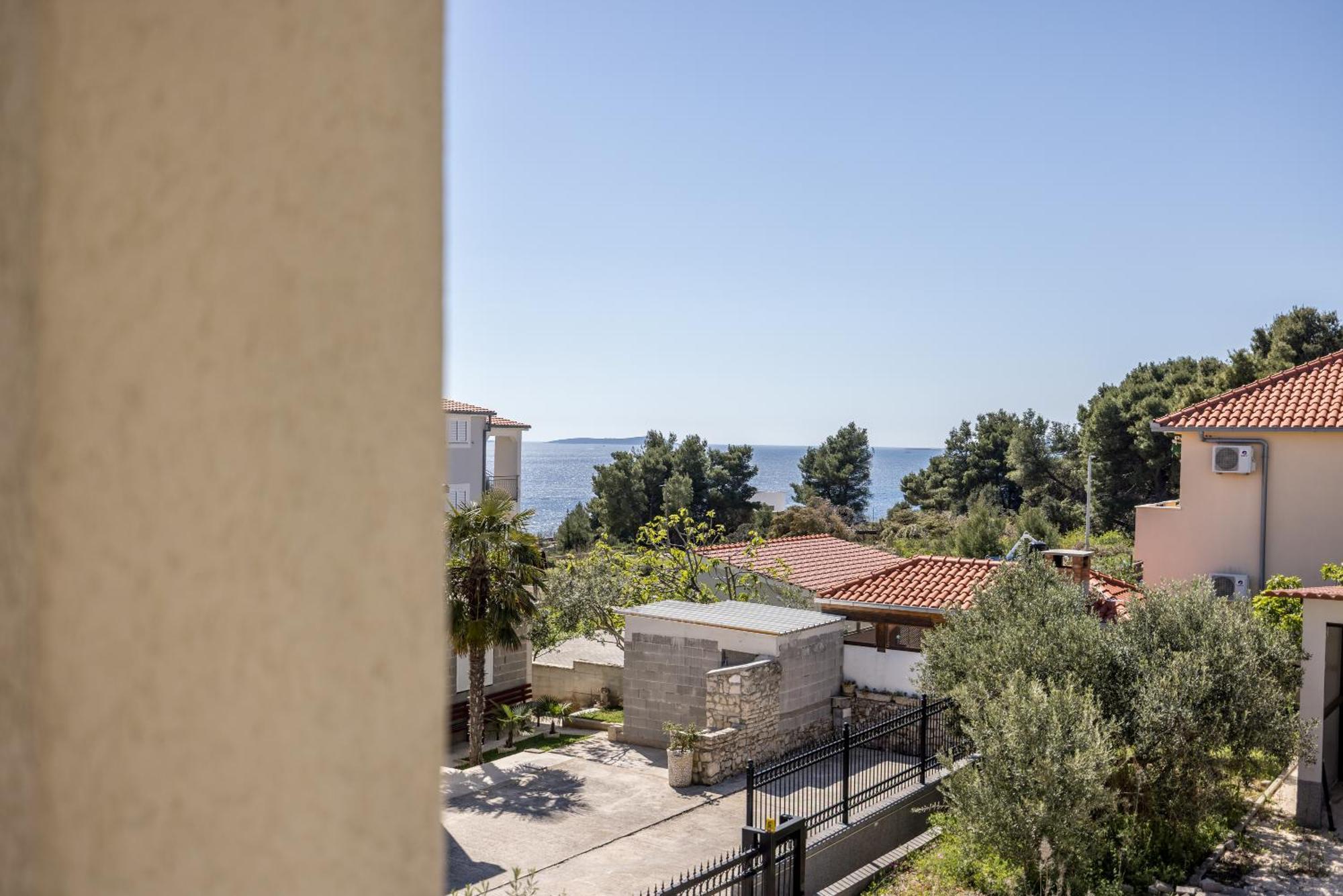 Apart Sa Terasom 250M Od Plaze,Parking,Wi Fi,Rostilj Τρογκίρ Εξωτερικό φωτογραφία